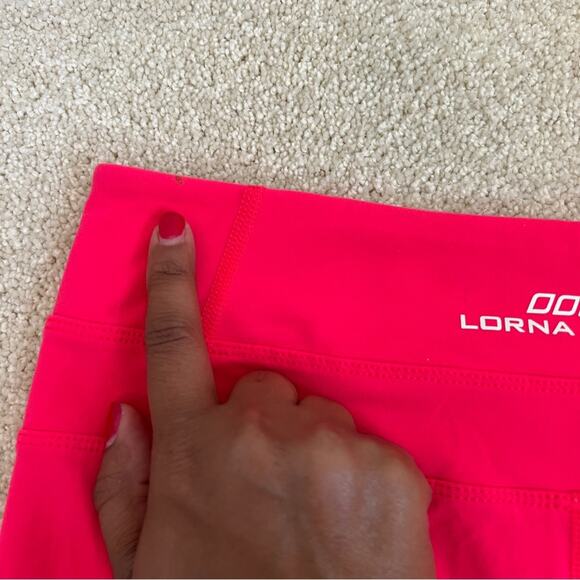 Lorna Jane Never Give Up Hot Pink Cropped Leggings Women’s Size L - Picture 10 of 10